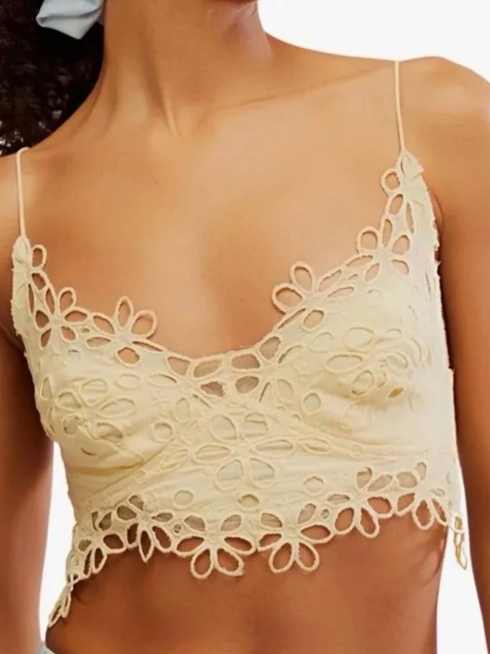 NEW! Intimately by Free People Cream Lace Crop Bralette color white size XS